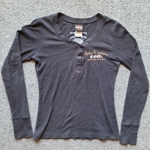 Harley-davidson women henley shirt M long sleeve tee size embroidered, has hole